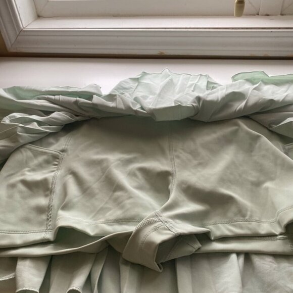 TnAction TnaMOVE Tennis Mini Skirt With Built-In Shorts Activewear Green XL - Picture 8 of 12